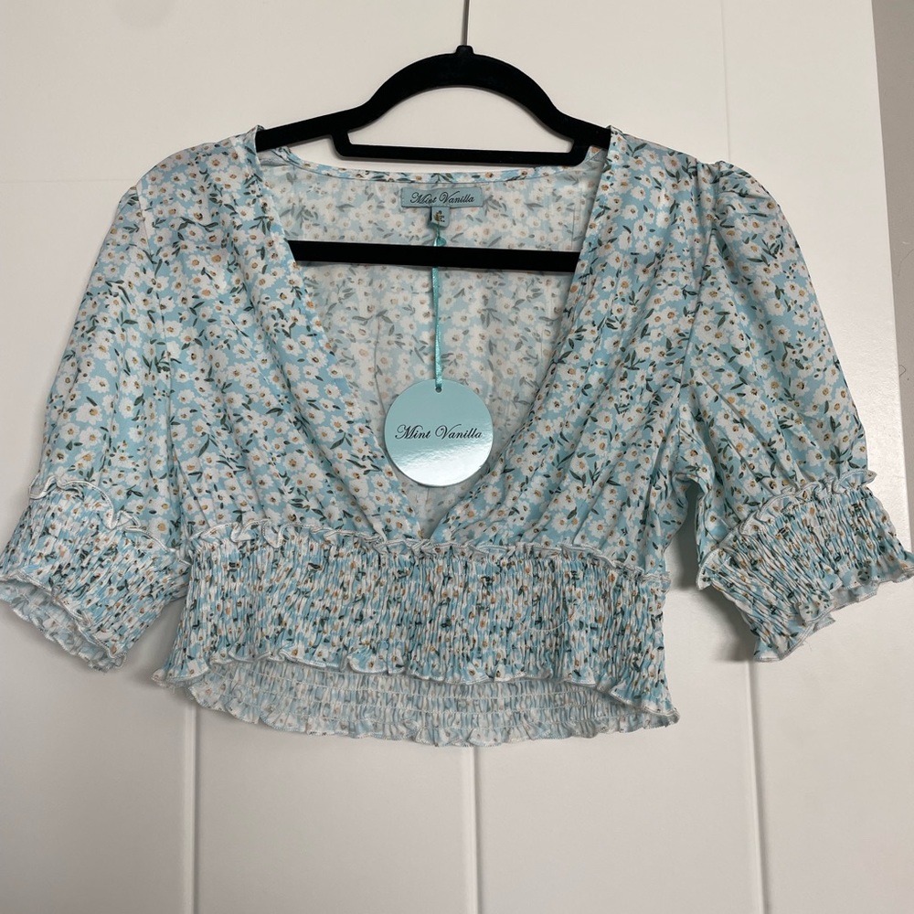 NWT Sundae Muse crop top